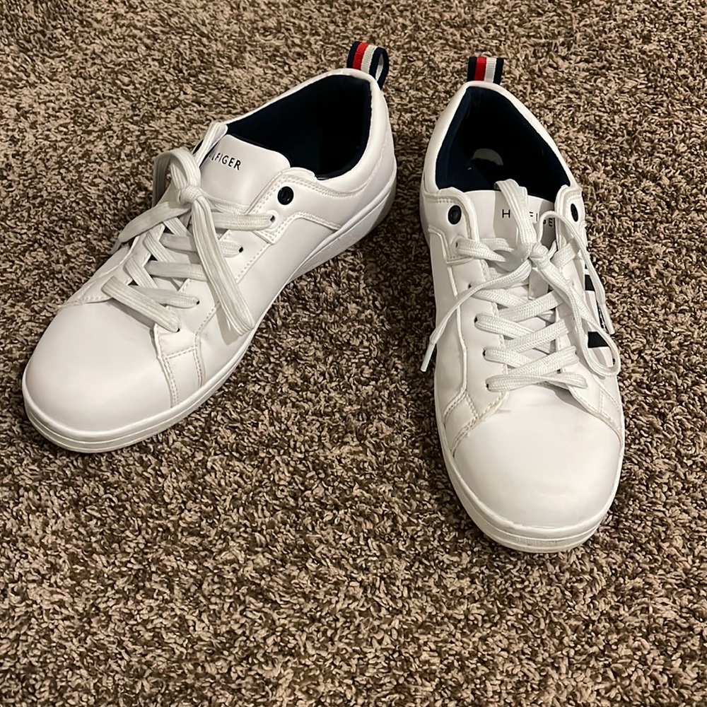 Tommy Hilfiger sneakers